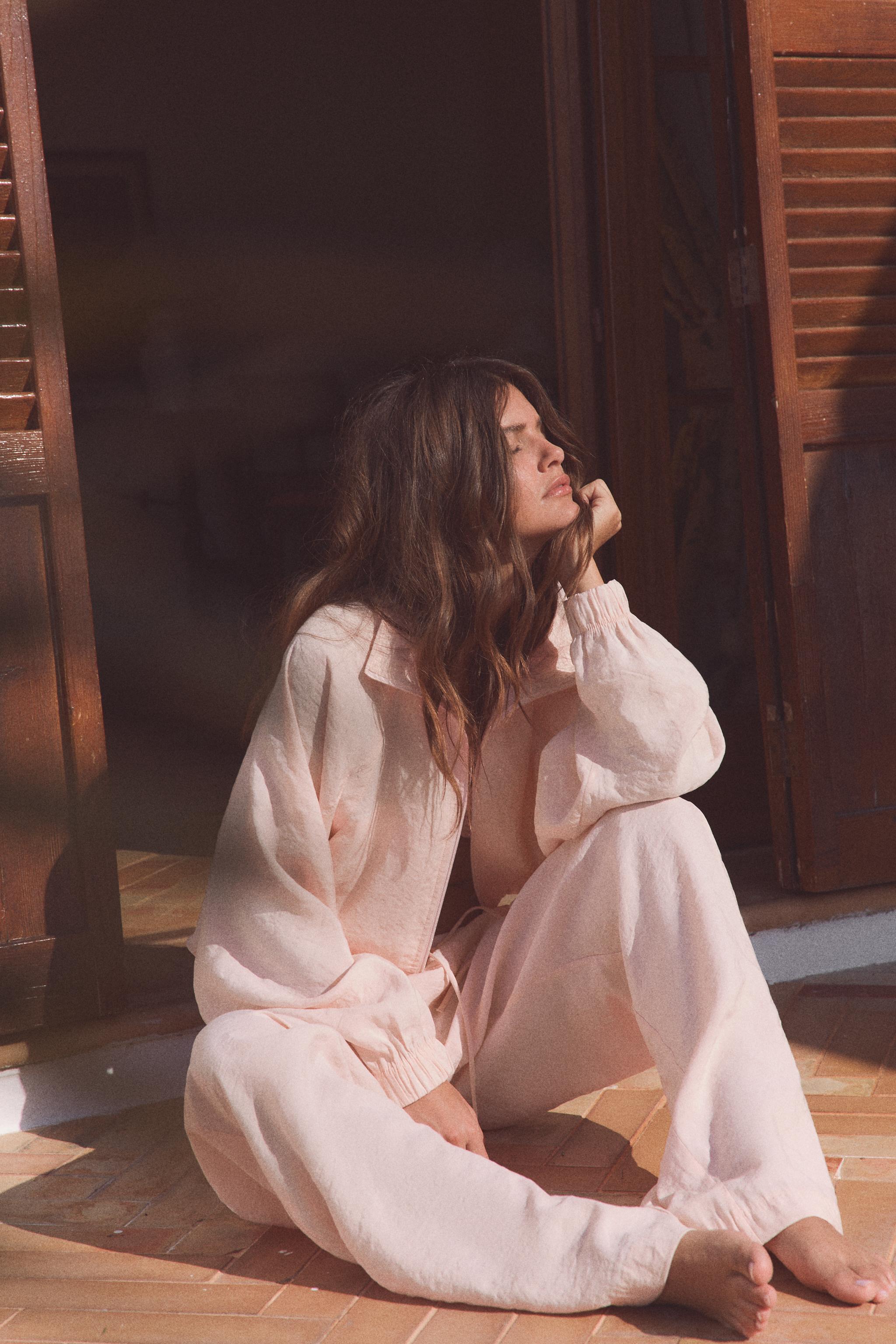 FLOWY PANTS